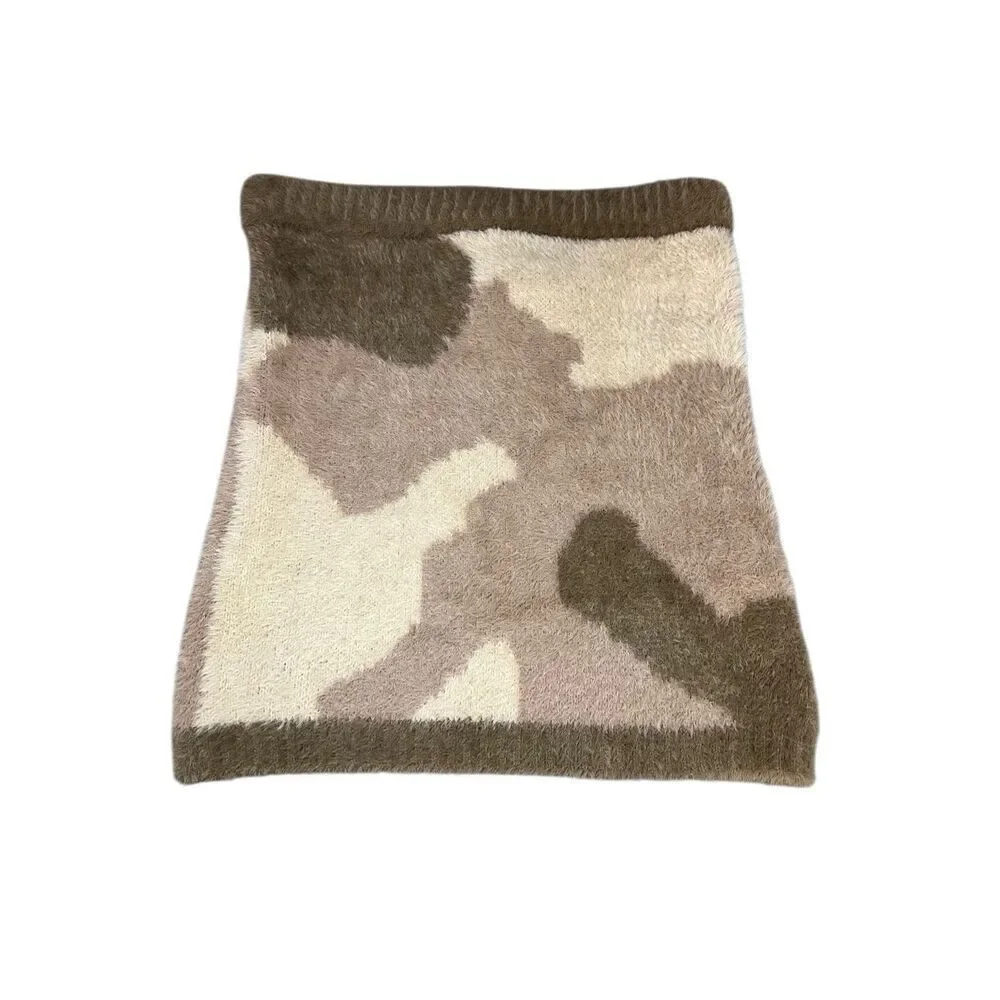 Revolve SER.O.YA Skirt‎ Womens XS Beige Camo Tetra Fuzzy Mini NWT Retrofete